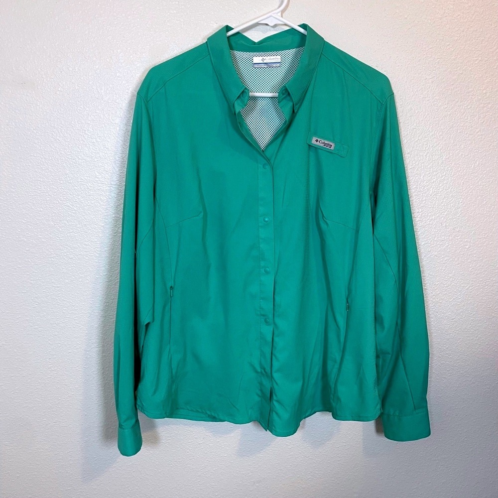 Columbia Women's Teal Button-Front Outdoor Shirt